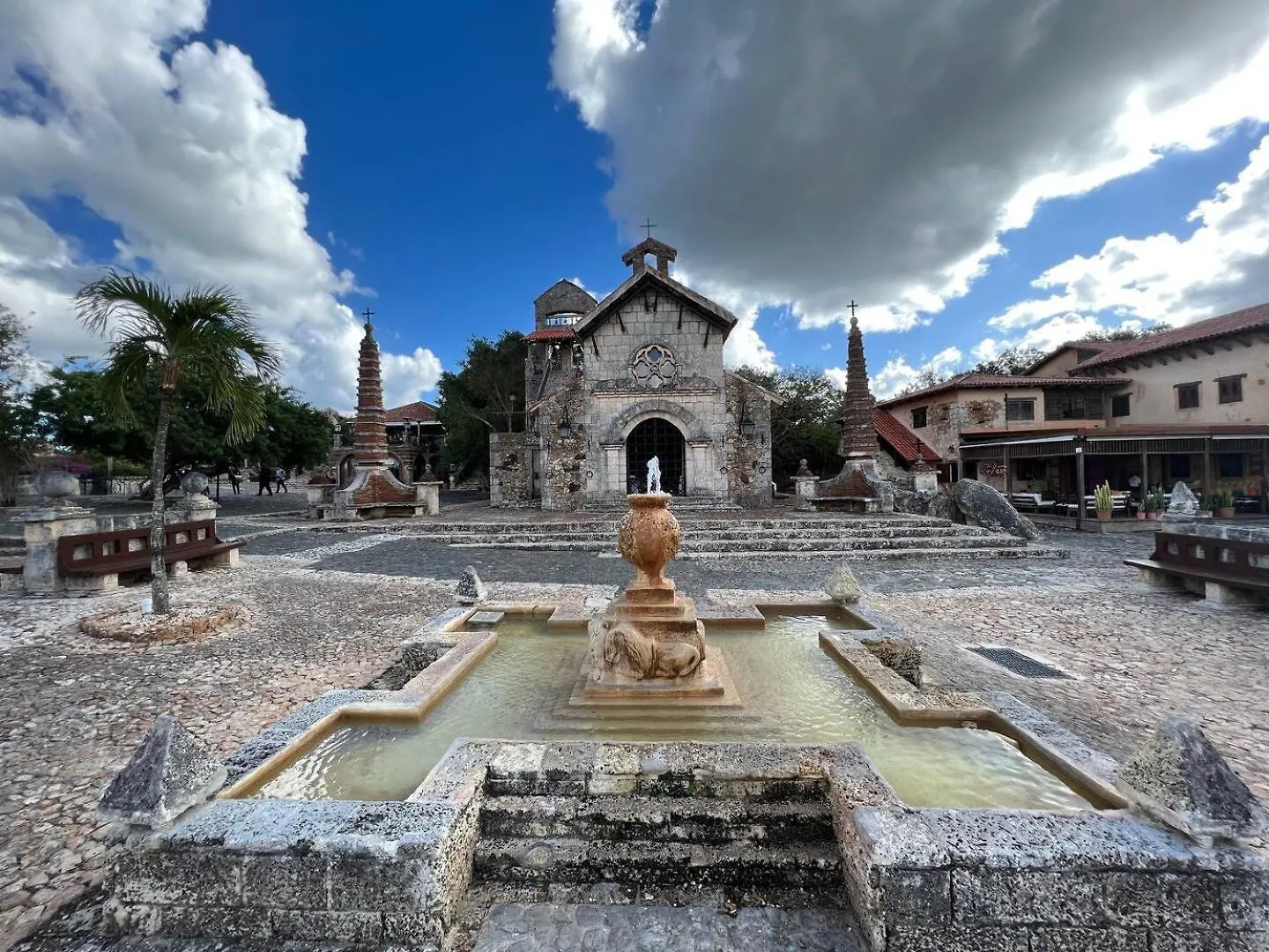 Fontana Di Rosa, African Style Villa Casa De Campo La Romana Dominican Republic